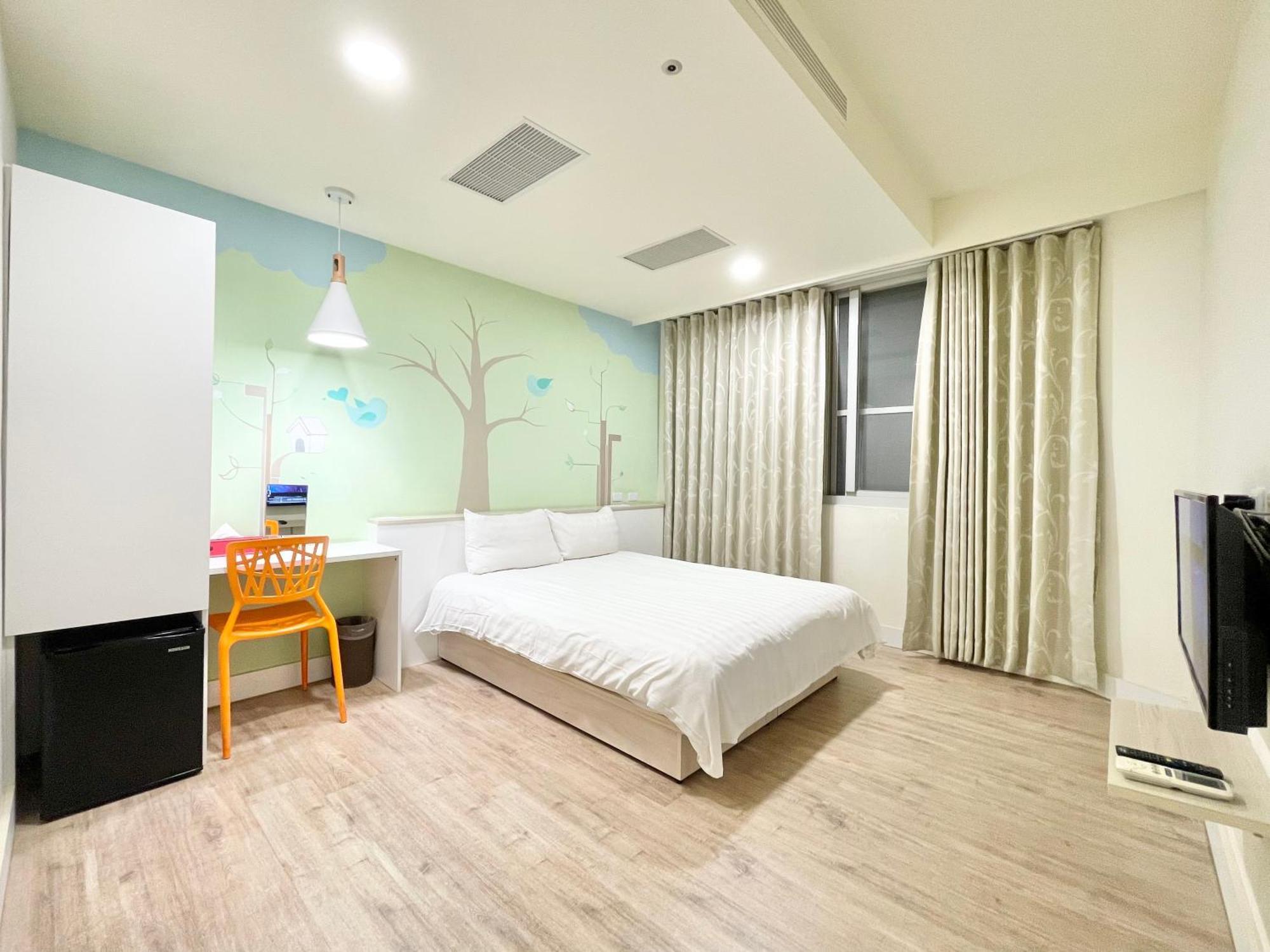 Moment Inn Tainan Exterior photo