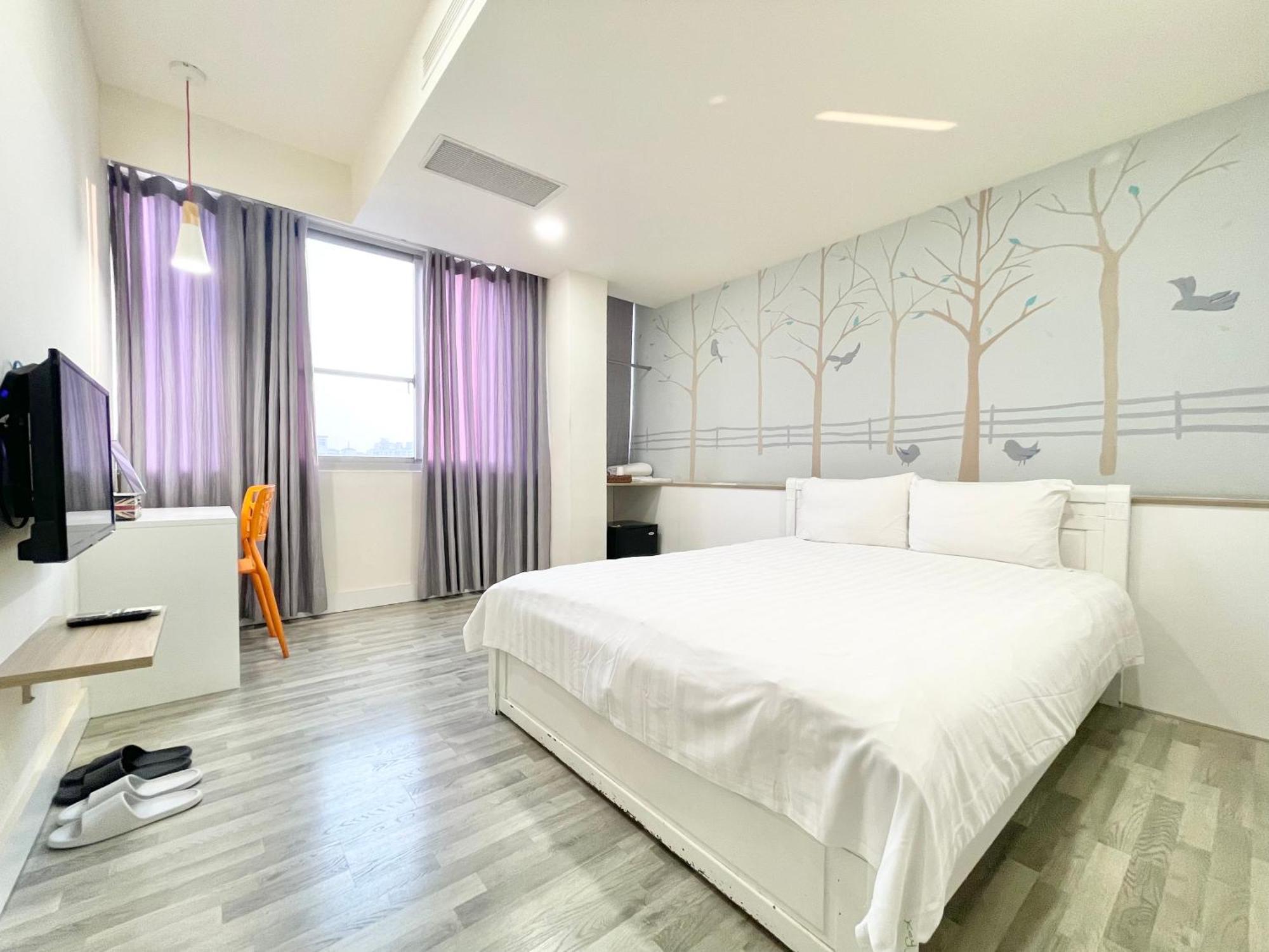 Moment Inn Tainan Exterior photo
